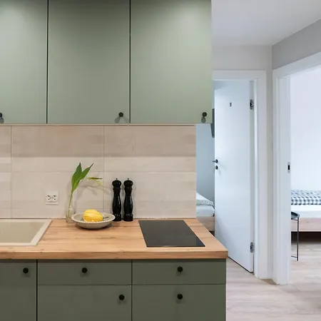 アパート Chmielna