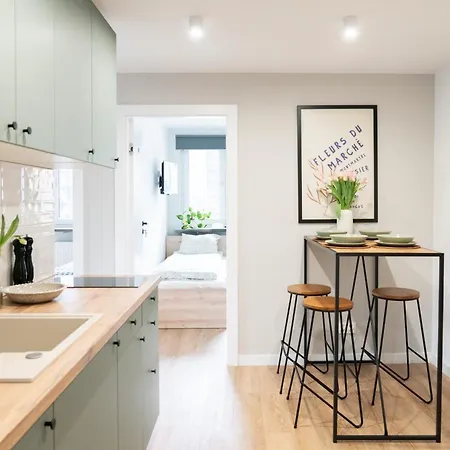 Chmielna アパート *